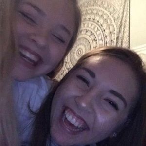 Meet your Posher, Maja